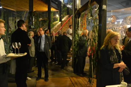 Dyskusja w kuluarach